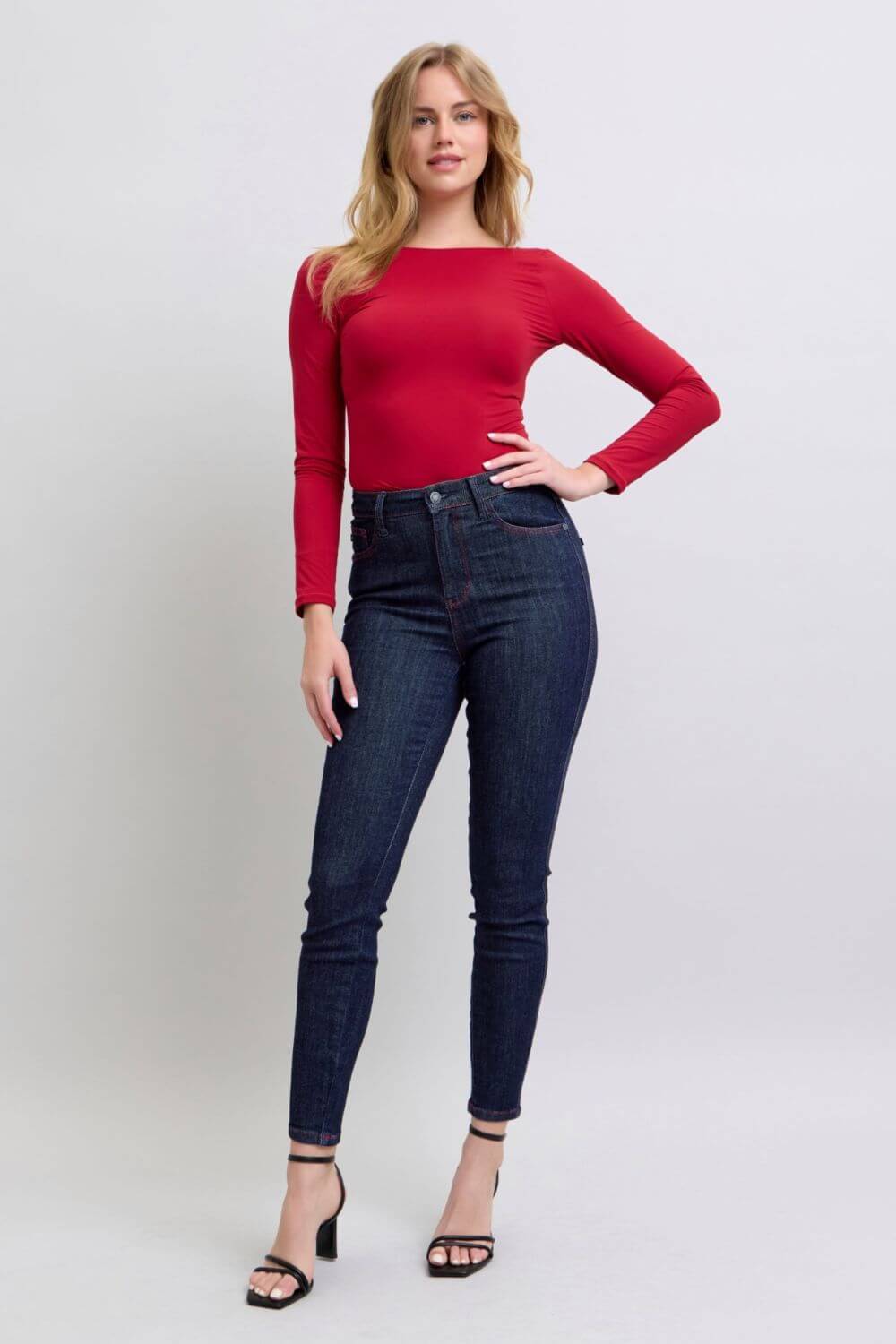 Judy Blue full-size skinny jeans with heart-shaped back pockets, offering a flattering fit and playful design, available at 6i6.com
