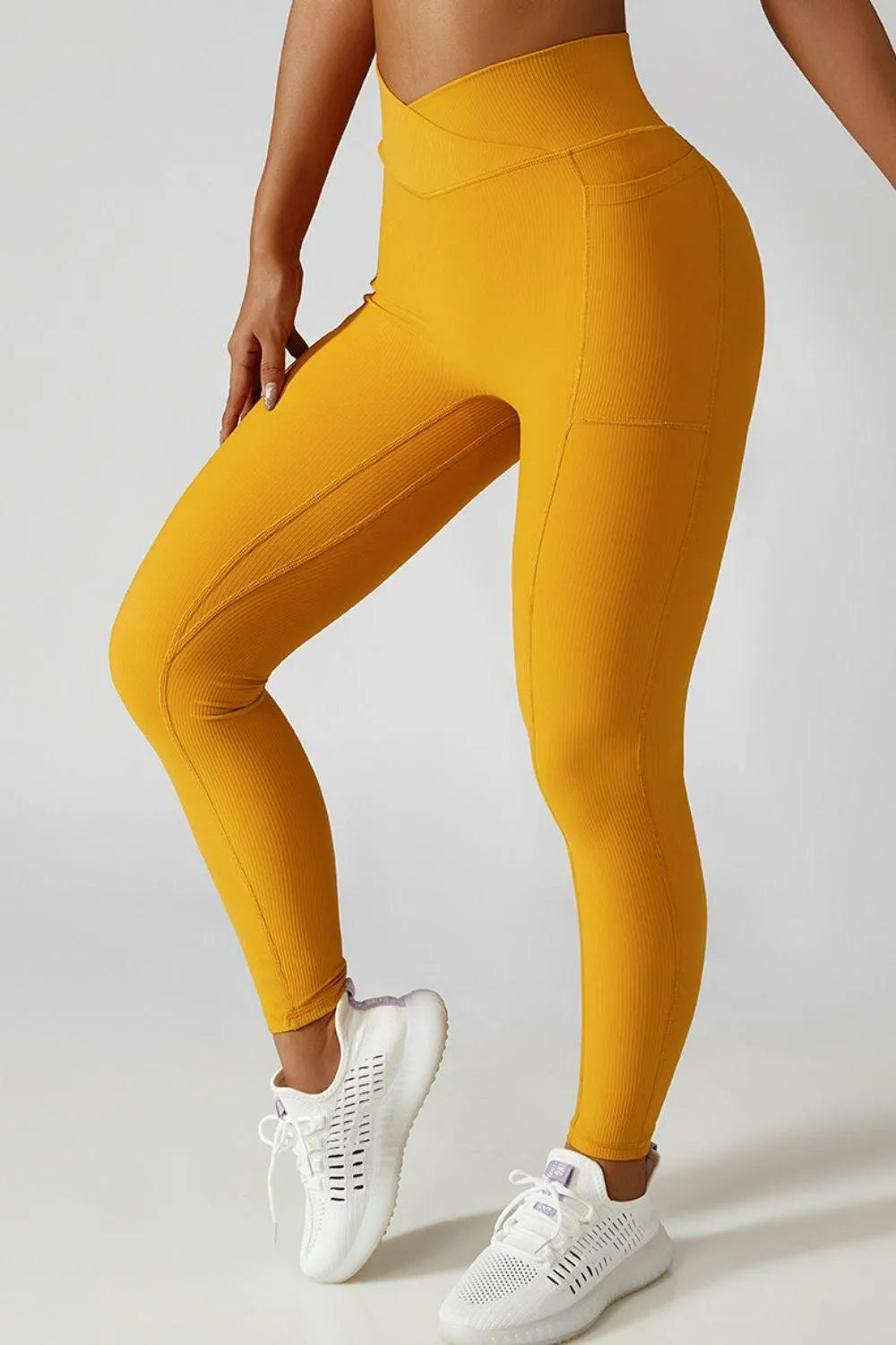 Basic Bae Crossover Waist Active Leggings - 6i6