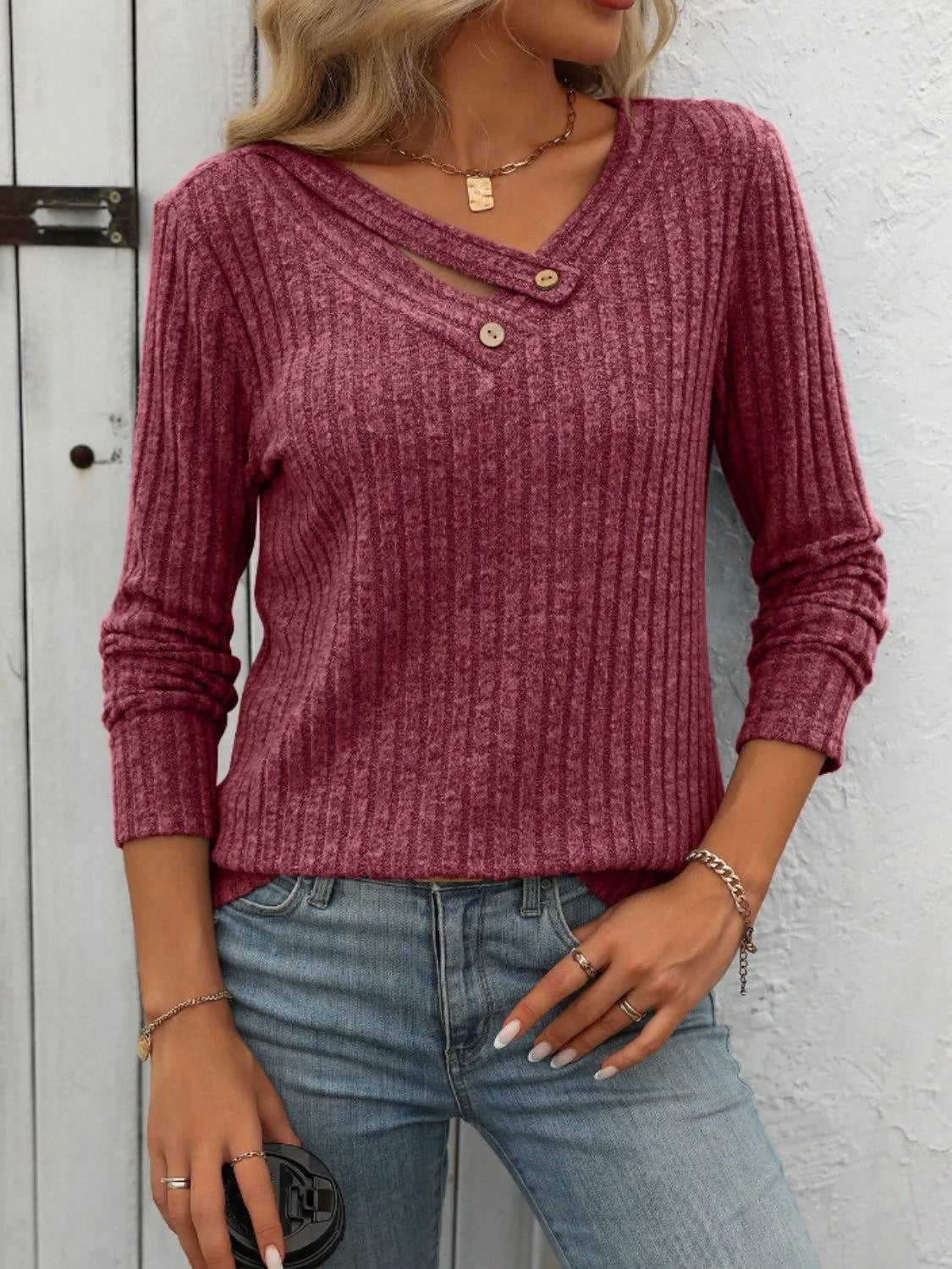 Ribbed V-Neck Long Sleeve T-Shirt - 6i6