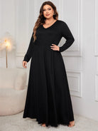 Plus Size Cutout V-Neck Long Sleeve Maxi Dress - 6i6