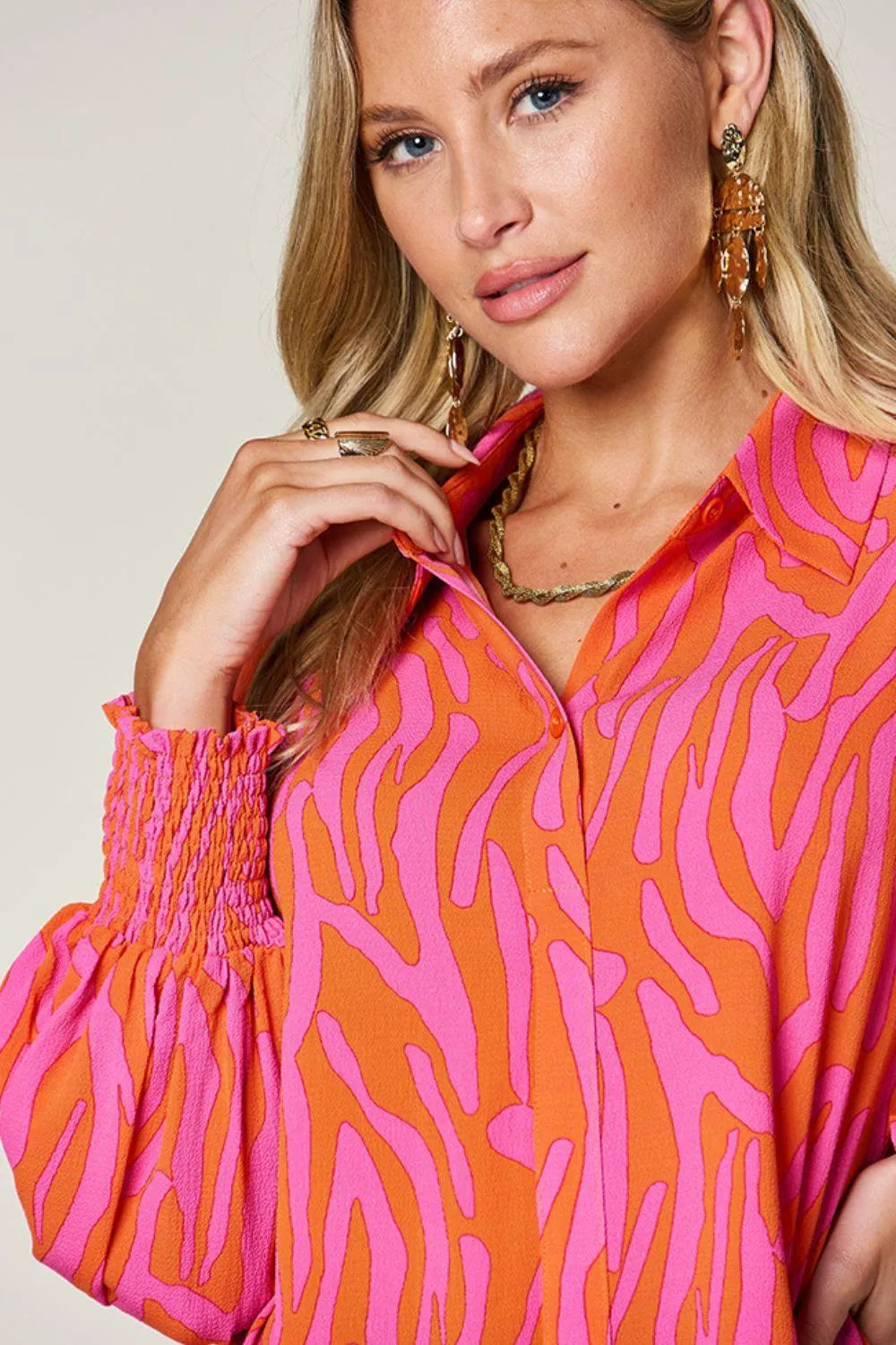 Double Take Full Size Printed Smocked Long Sleeve Blouse - 6i6