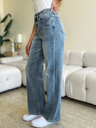 Judy Blue Full Size High Waist Straight Jeans - 6i6