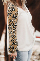 Plus Size Leopard V-Neck Raglan Sleeve Blouse - 6i6