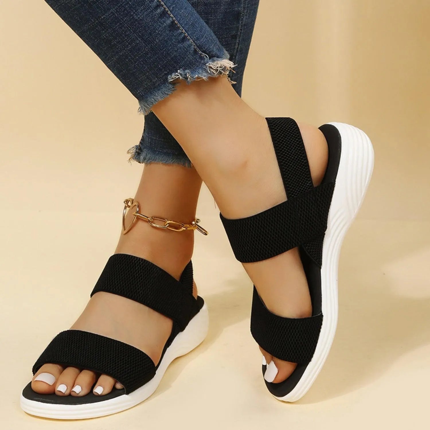 Rubber Open Toe Low Heel Sandals - 6i6