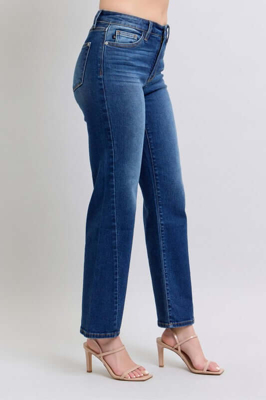 Judy Blue full-size straight jeans with side seam detailing and side pockets, offering a comfortable and stylish fit, available at 6i6.com