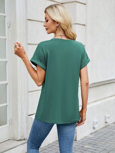 Florira Round Neck Short Sleeve T-Shirt for women from 6i6.com, a versatile and comfortable basic for everyday wear.