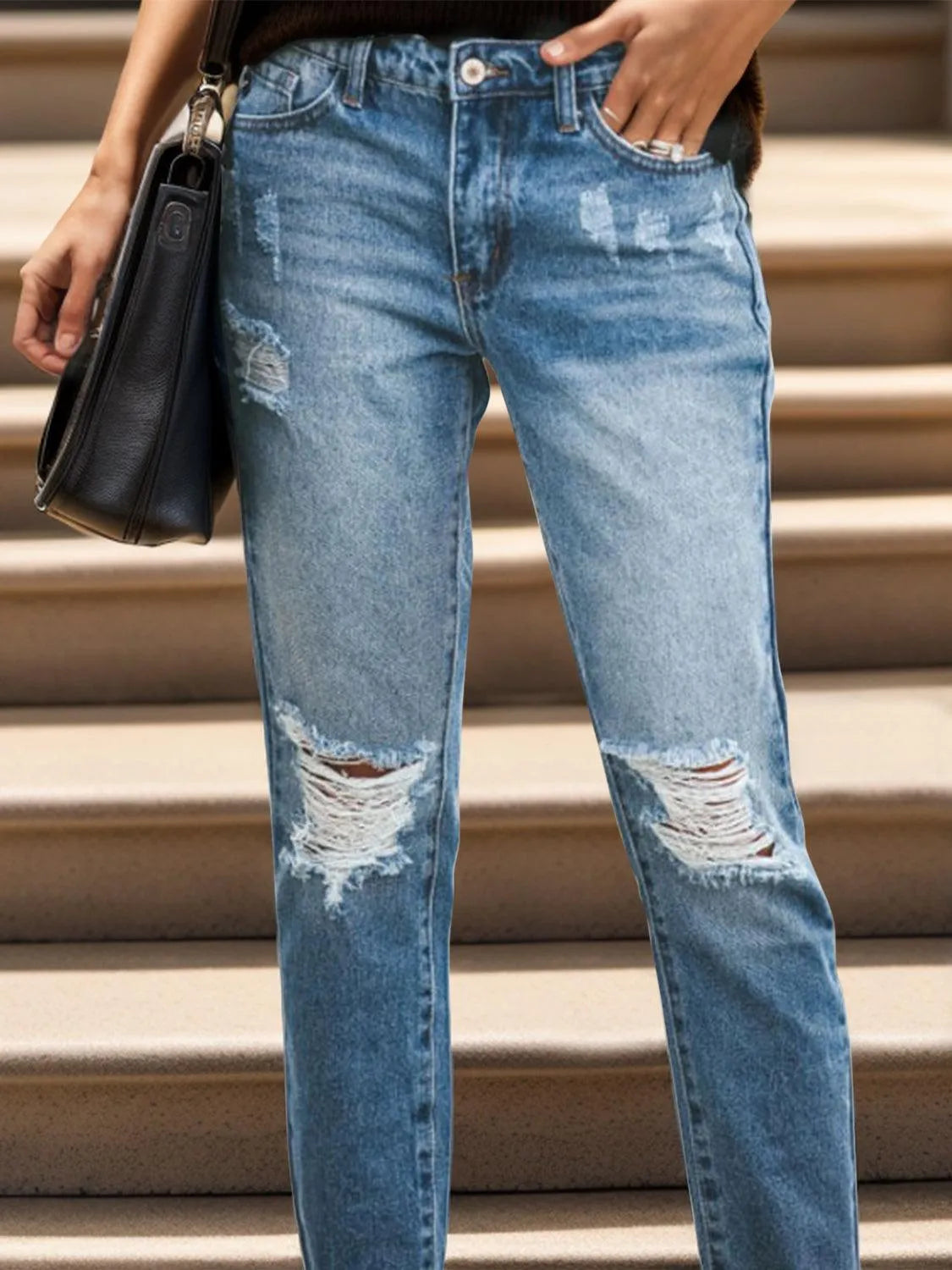 Distressed Raw Hem Jeans with Pockets - 6i6