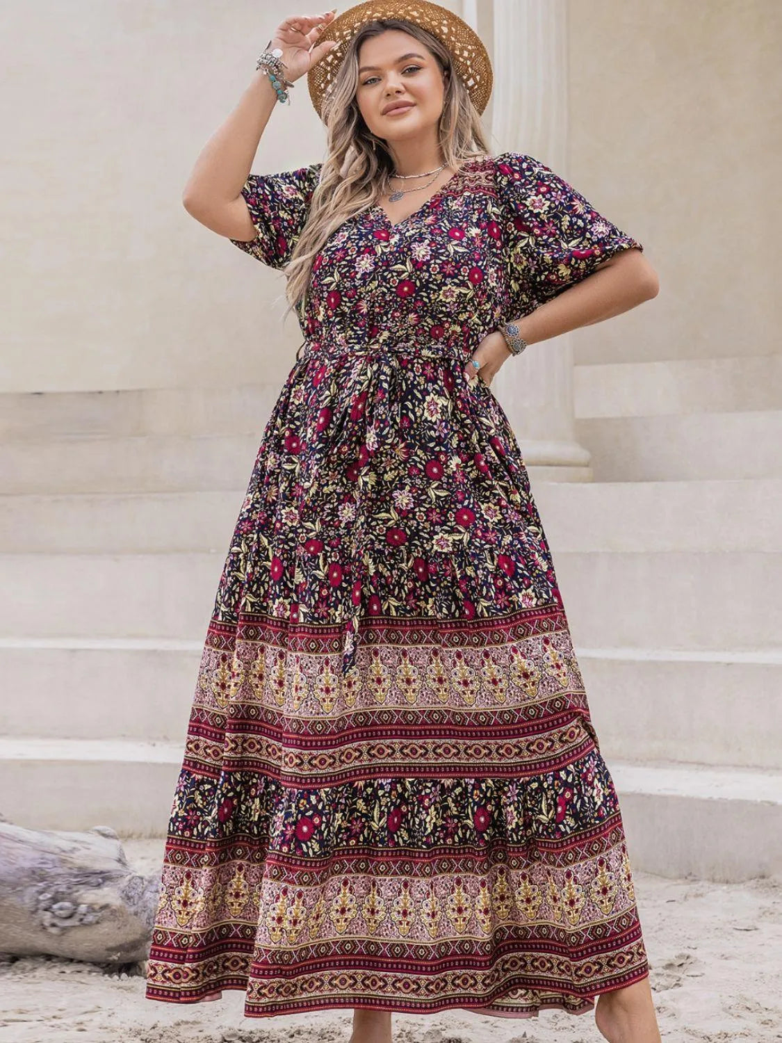 Plus Size Printed V-Neck Short Sleeve Maxi Dress - 6i6