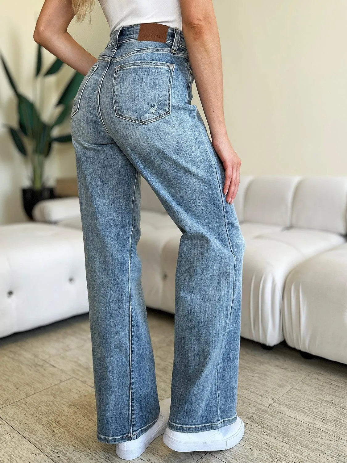 Judy Blue Full Size High Waist Straight Jeans - 6i6