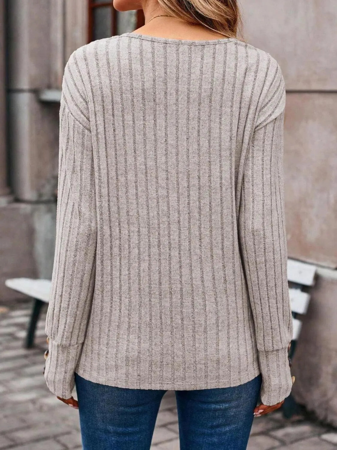 Ribbed V-Neck Long Sleeve T-Shirt - 6i6