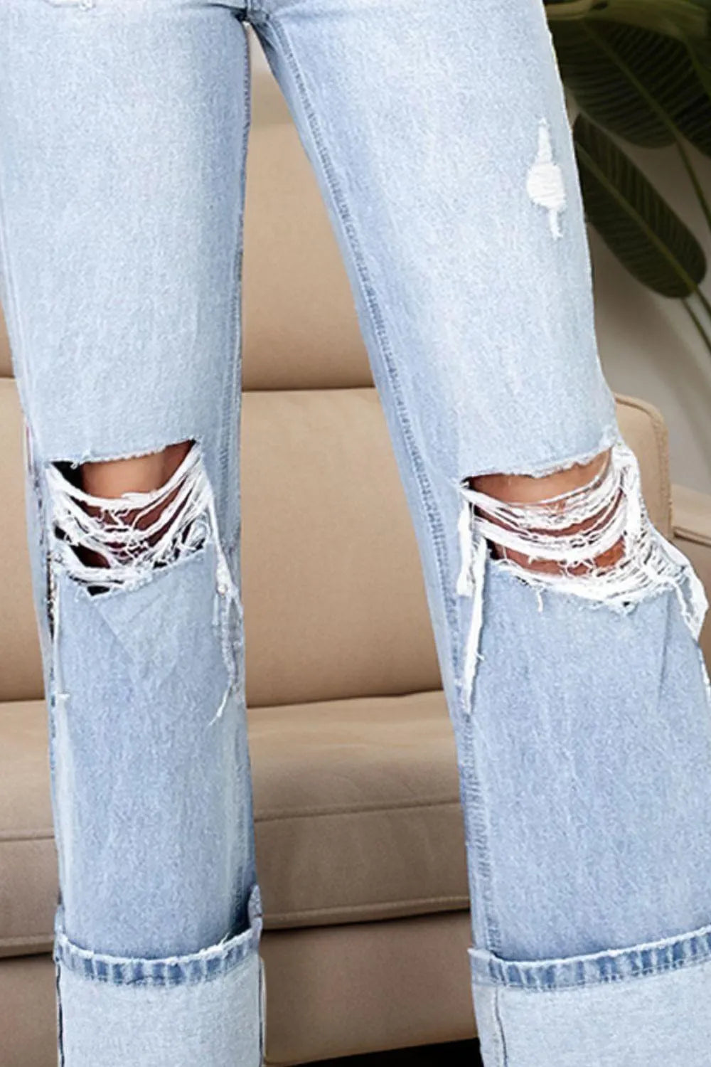 Distressed High Waist Jeans with Pockets - 6i6