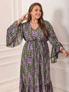 Plus Size Printed V-Neck Long Sleeve Maxi Dress - 6i6