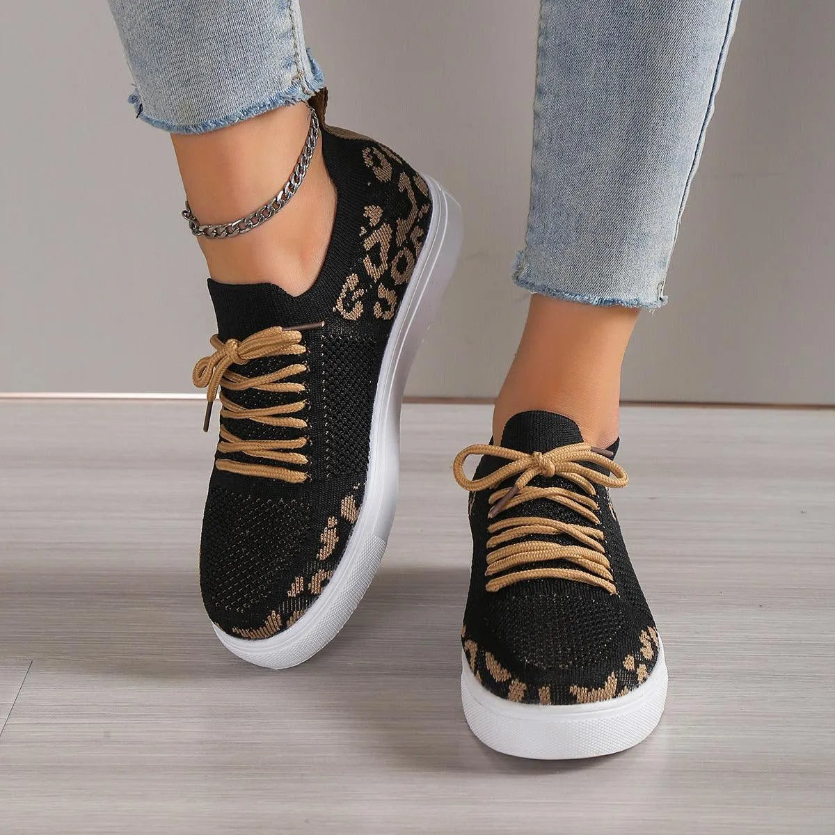 Lace-Up Leopard Flat Sneakers - 6i6