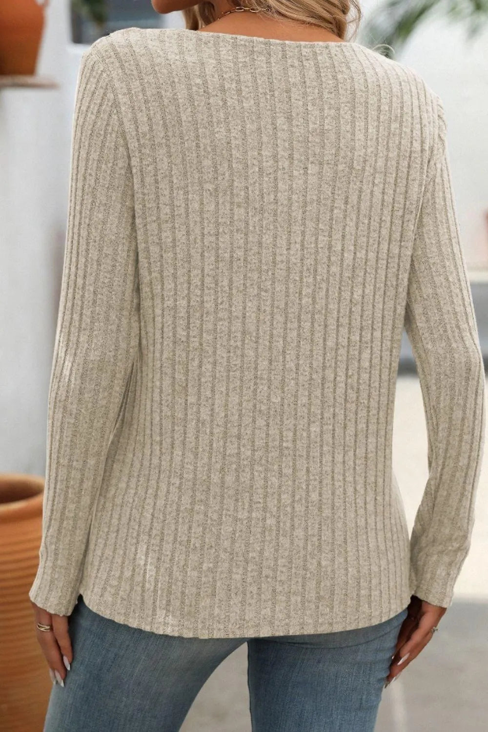 Ribbed V-Neck Long Sleeve T-Shirt - 6i6