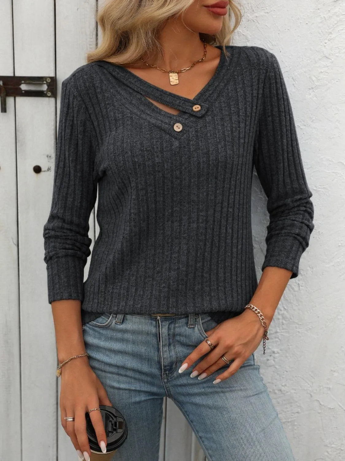 Ribbed V-Neck Long Sleeve T-Shirt - 6i6