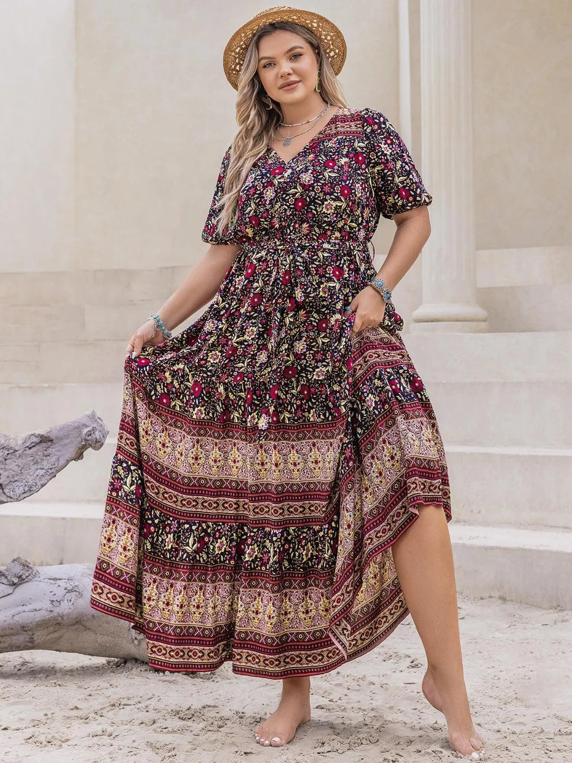 Plus Size Printed V-Neck Short Sleeve Maxi Dress - 6i6