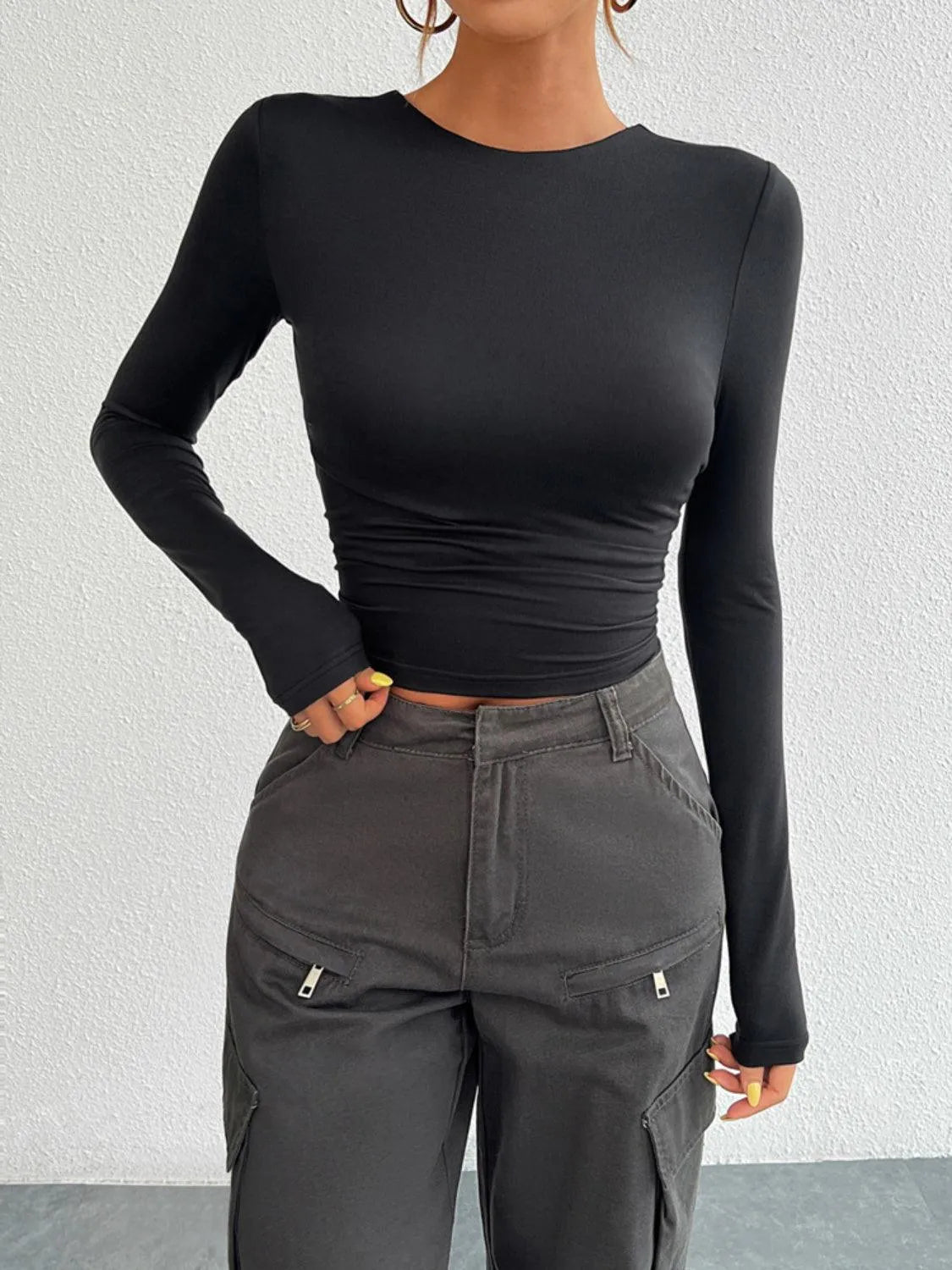 Backless Round Neck Long Sleeve T-Shirt - 6i6