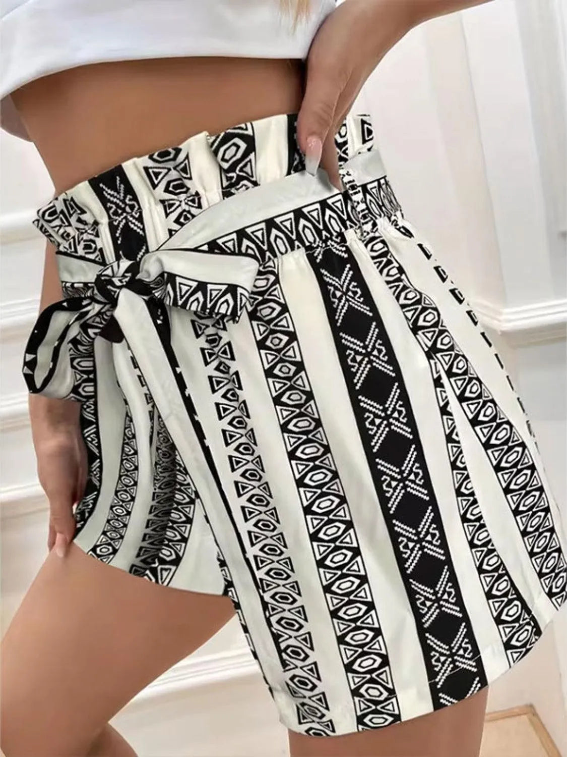 Tied Geometric Shorts - 6i6