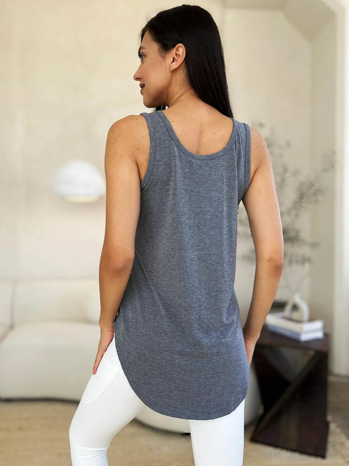 Basic Bae Full Size Round Neck Curved Hem Tank - 6i6