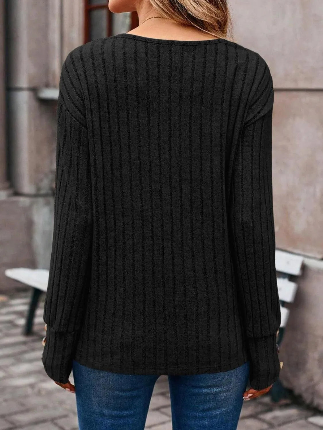 Ribbed V-Neck Long Sleeve T-Shirt - 6i6