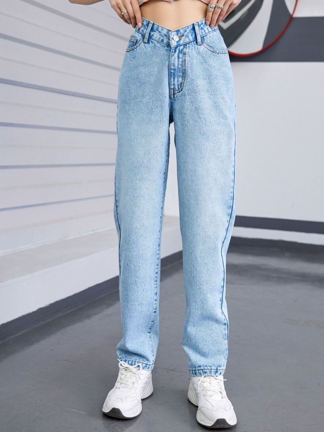Straight leg jeans with side pockets, tailored fit, comfortable denim material, perfect for casual wear.