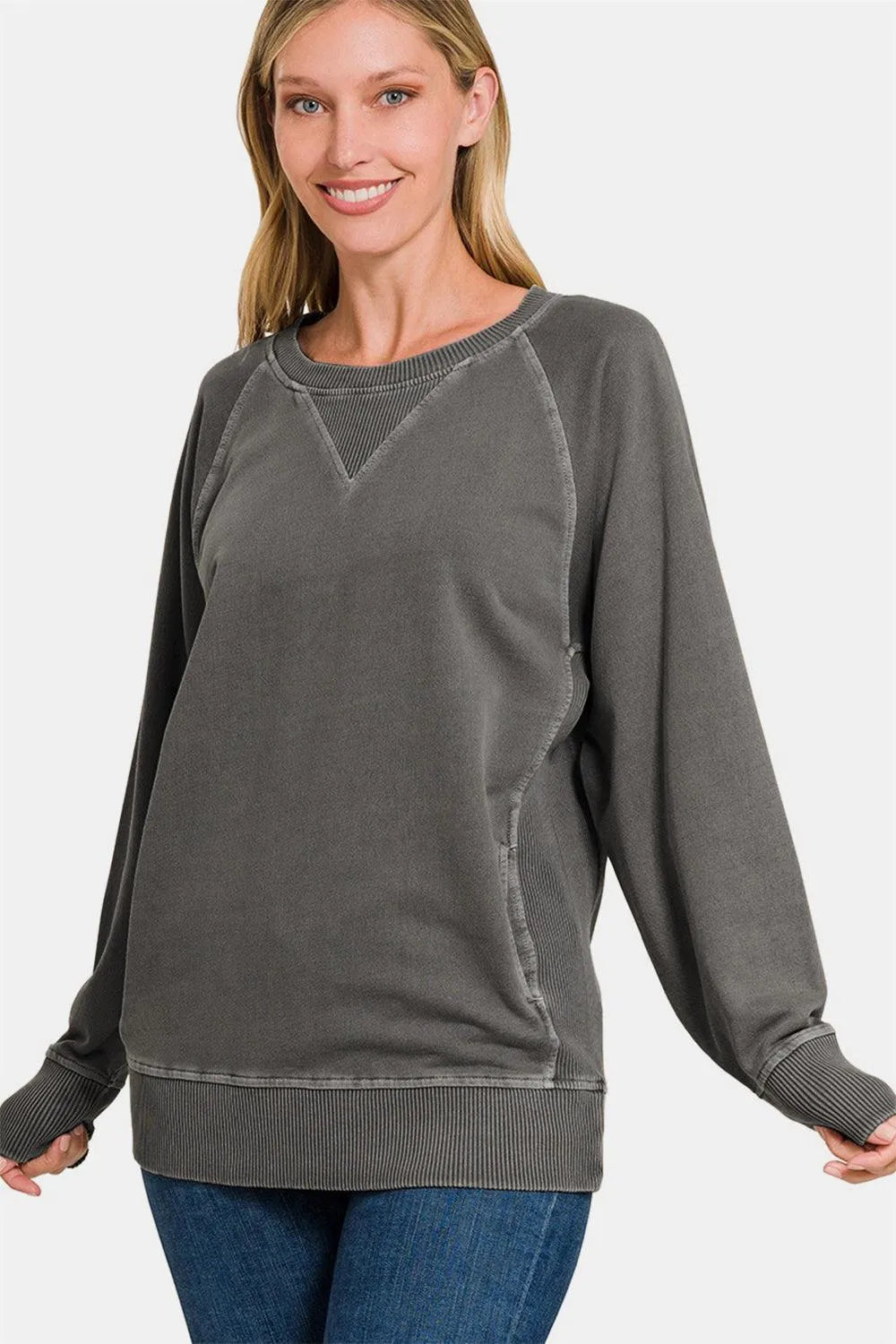 Zenana Round Neck Long Sleeve Sweatshirt - 6i6