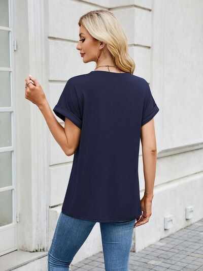 Florira Round Neck Short Sleeve T-Shirt for women from 6i6.com, a versatile and comfortable basic for everyday wear.