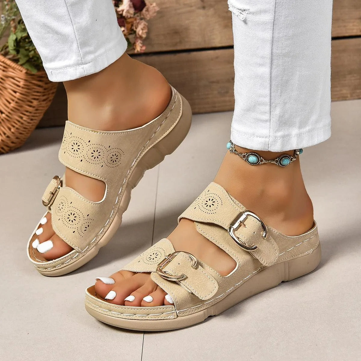 PU Leather Open Toe Buckle Sandals - 6i6