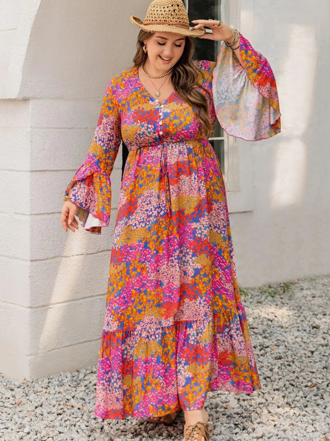 Plus Size Printed V-Neck Long Sleeve Maxi Dress - 6i6