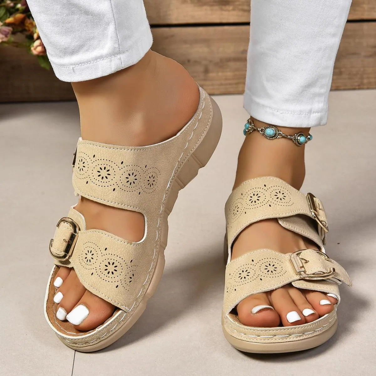 PU Leather Open Toe Buckle Sandals - 6i6