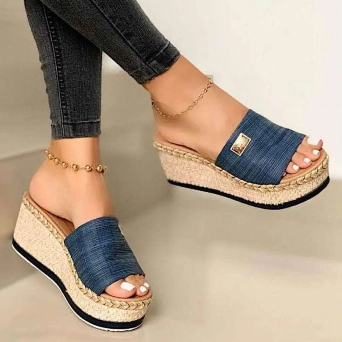 PU Leather Open Toe Sandals - 6i6